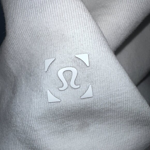Lululemon 5 Year Basic T-Shirt - White - Men's Small - Picture 3 of 4